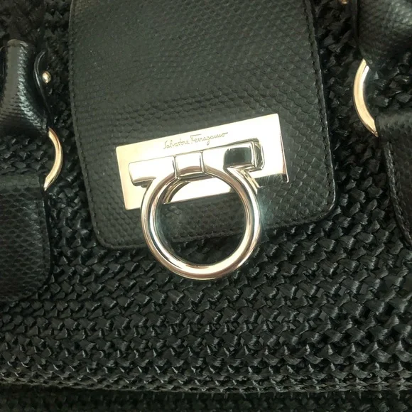 Rare Salvatore Ferragamo bag - Picture 2 of 9